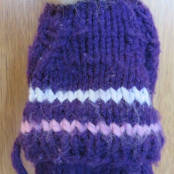 Hand Knit Purple Top Pants Hat for Barbie Shape 12" Dolls Vintage (K730) - Picture 6 of 7